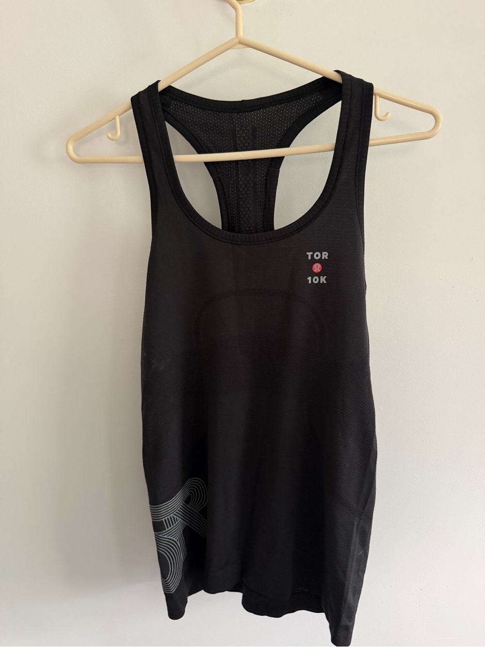 Lululemon Racerback Running Tank - Picture 4 of 9